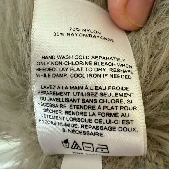 Express furry soft material oversized sweater size xl amazing quality - Picture 8 of 16